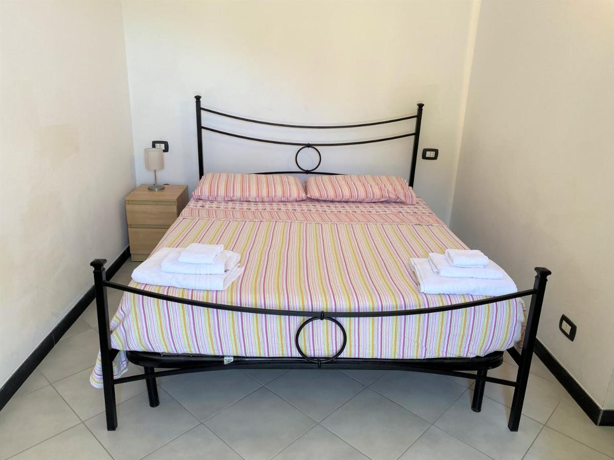 Le Case Della Lizza - Casa Gialla Levanto Luaran gambar